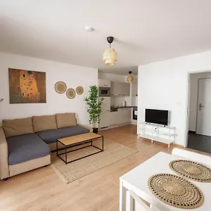Appartement 1100, Vienne